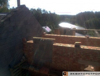 Строительство коттеджа с мансардой и цоколем в поселке Криничный 