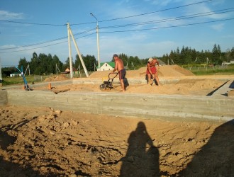 Строительство одноэтажного жилого дома с хозпостройкой в поселке Чуденичи